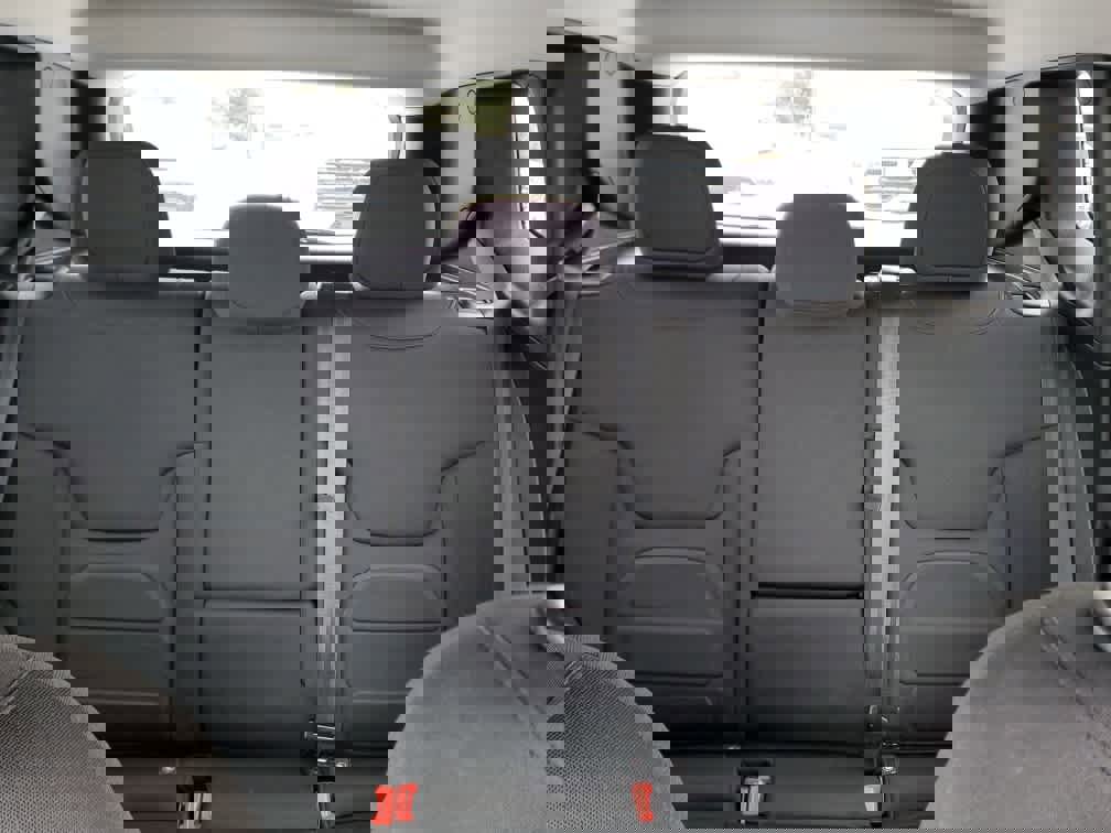 Used 2022 Jeep Renegade Latitude w/ Convenience Group image 13