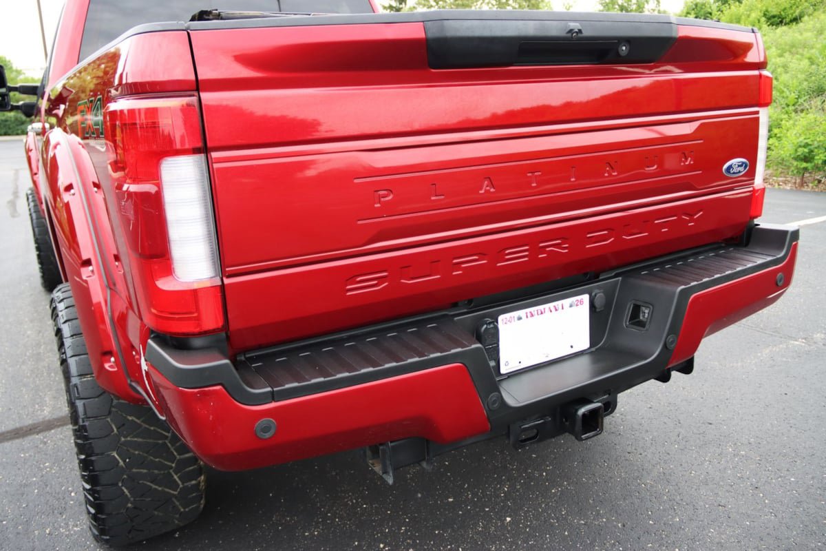 Used 2019 Ford F350 Platinum w/ Platinum Ultimate Package AWD/4WD image 9