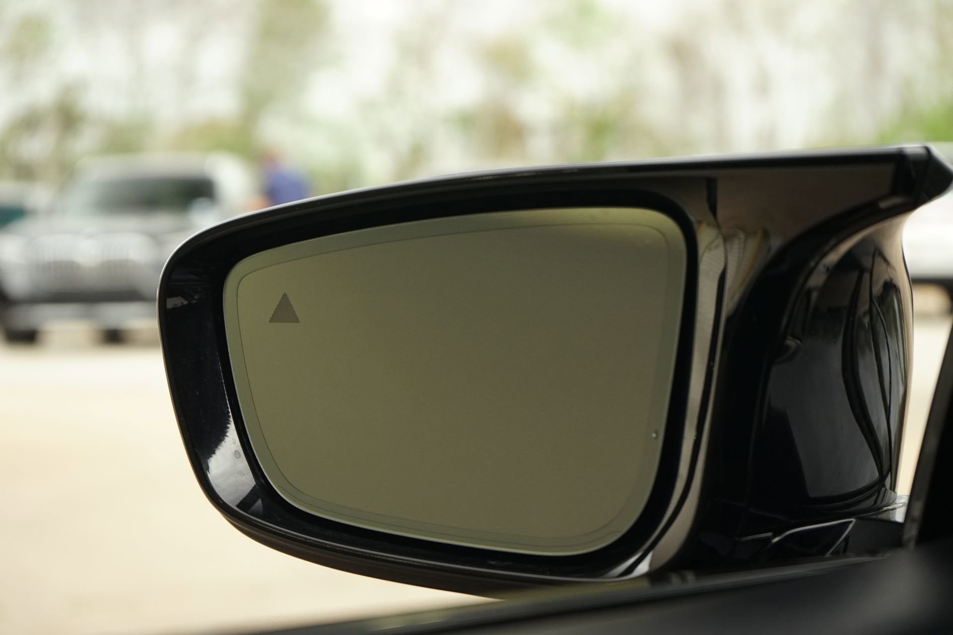 Used 2023 BMW M850i xDrive Coupe image 23