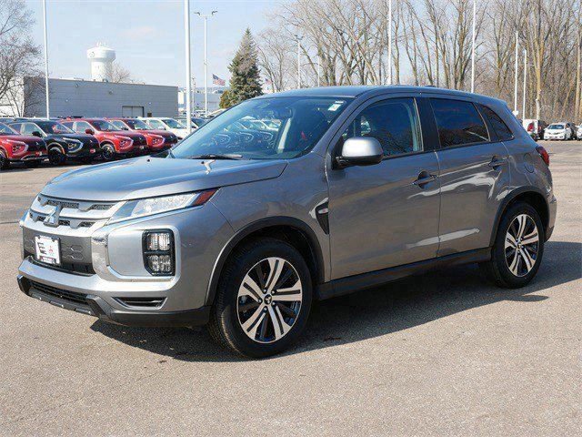 Used 2025 Mitsubishi Outlander Sport ES image 3