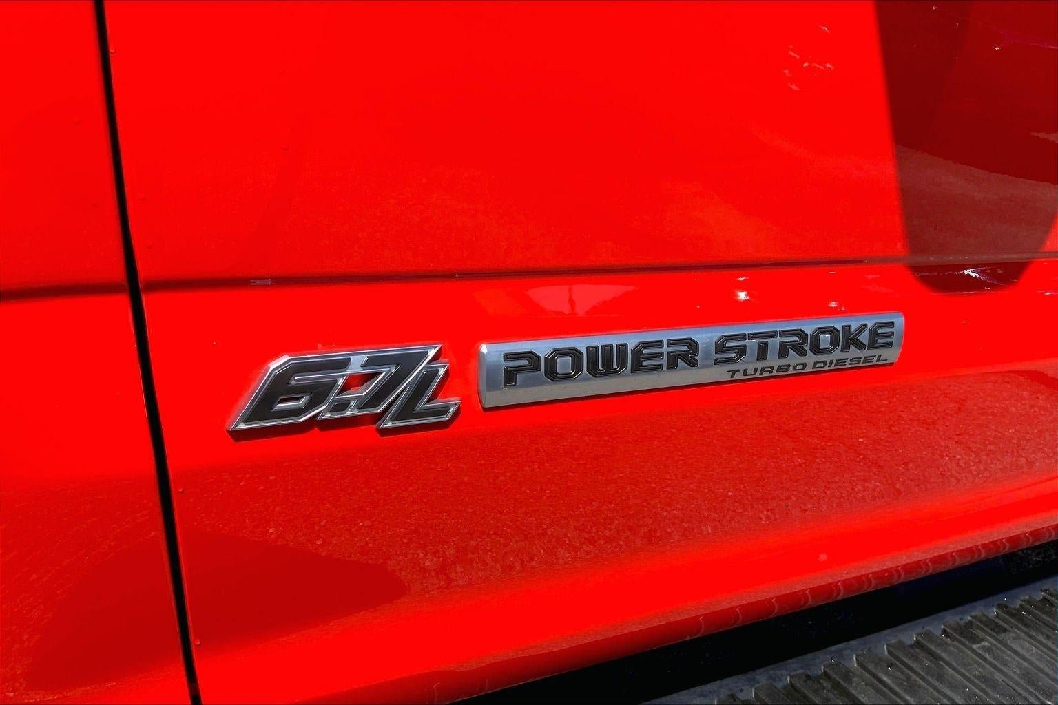 Used 2022 Ford F250 Lariat w/ Lariat Ultimate Package AWD/4WD image 8
