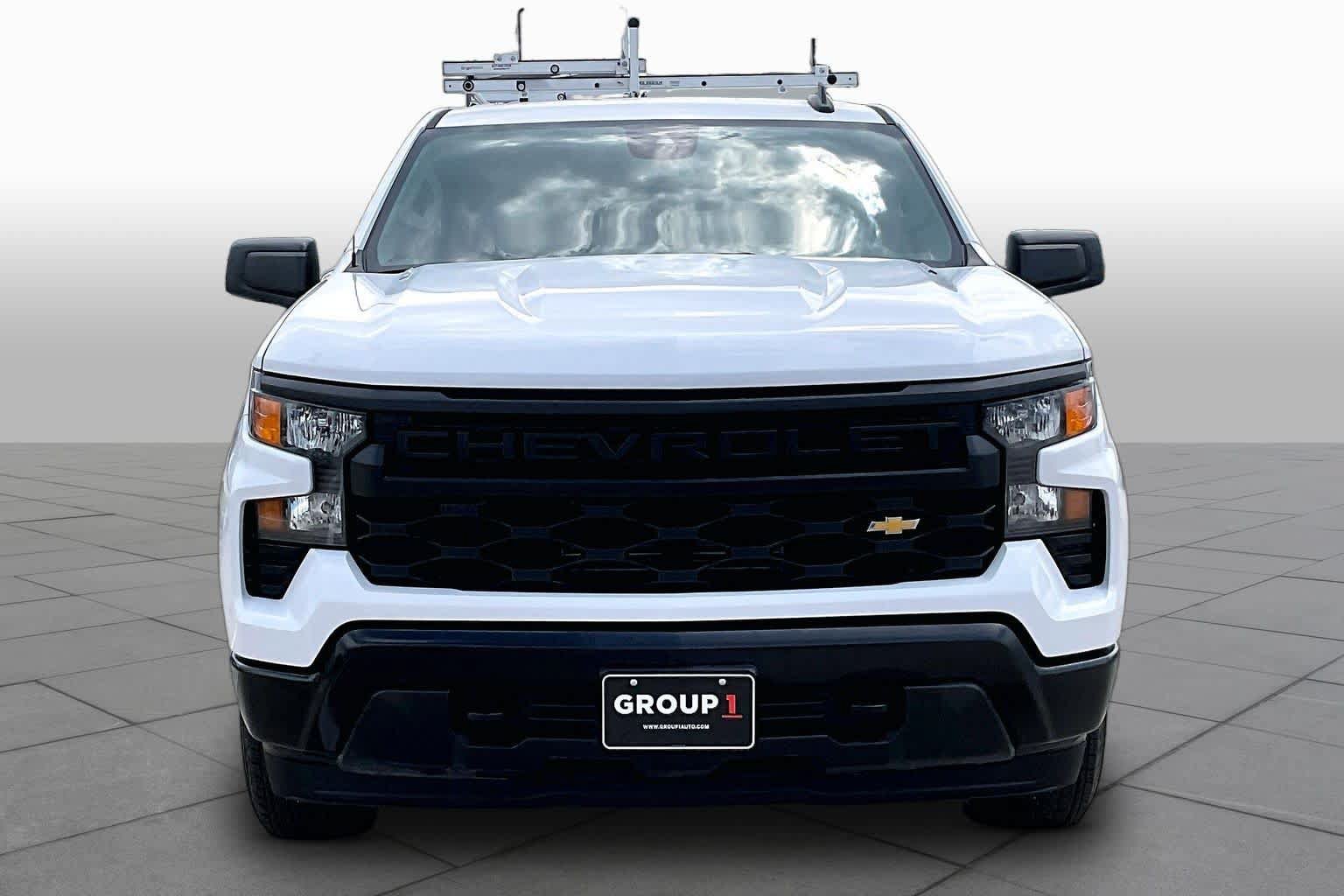 Used 2024 Chevrolet Silverado 1500 W/T w/ Trailering Package AWD/4WD image 4