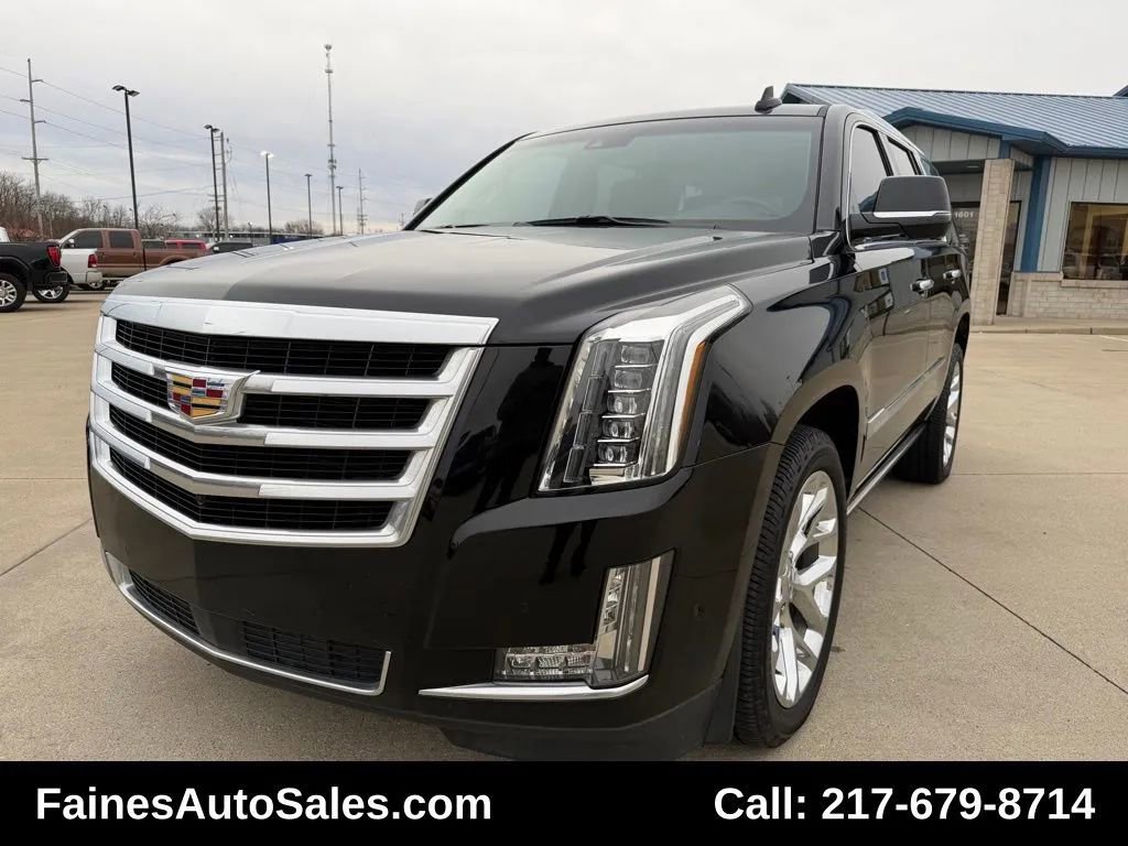 Used 2018 Cadillac Escalade Premium Luxury image 3