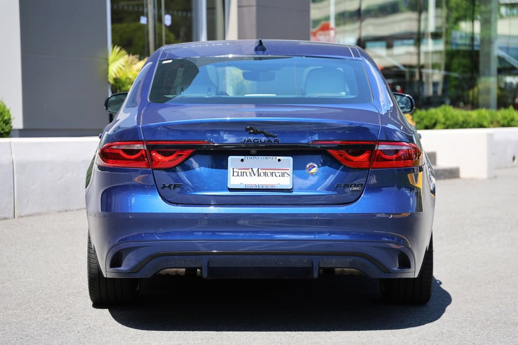 Used 2022 Jaguar XF R-Dynamic SE AWD/4WD image 3