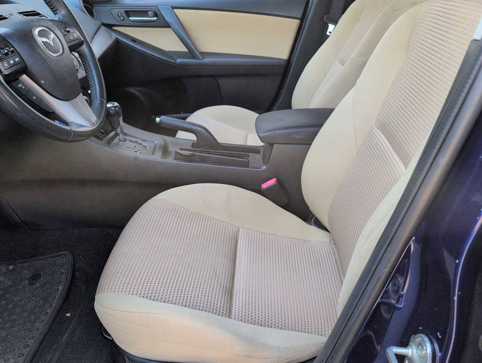 Used 2012 MAZDA MAZDA3 i Touring image 16