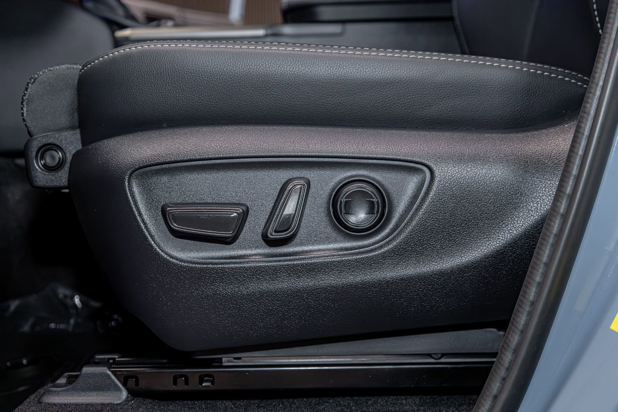 Used 2026 Toyota Land Cruiser w/ Premium Package image 21