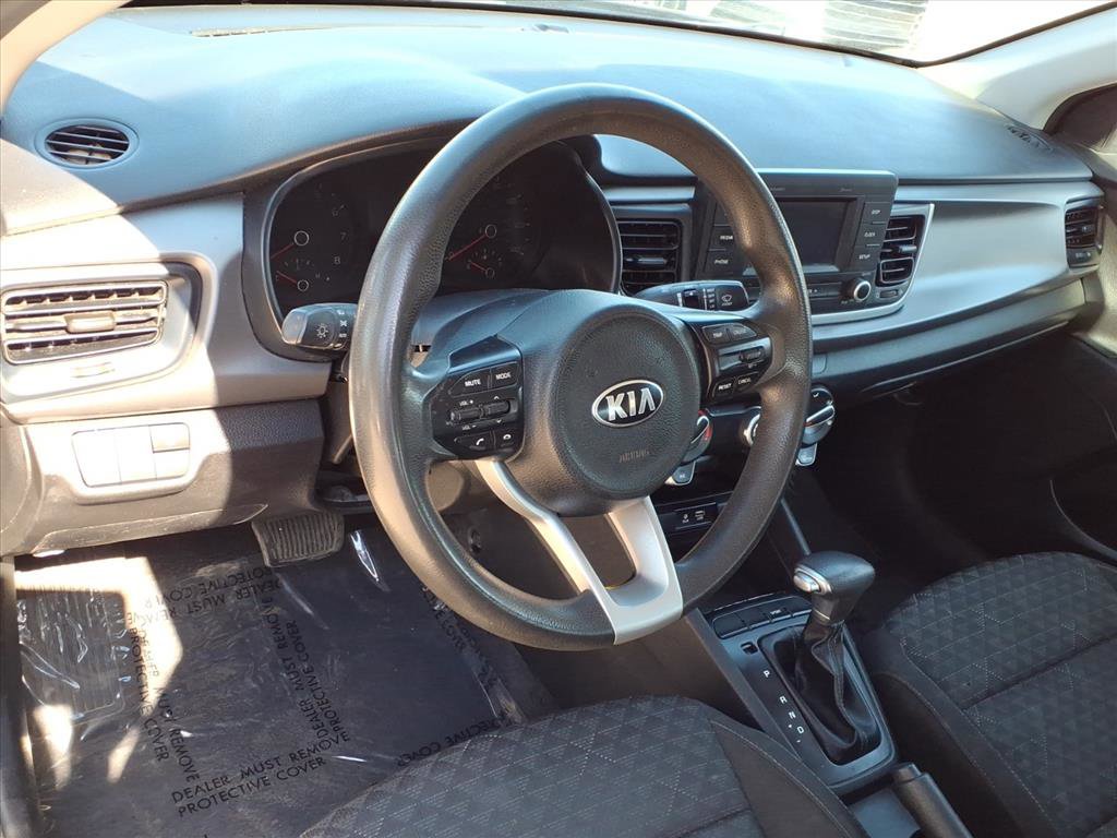 Used 2018 Kia Rio S image 9