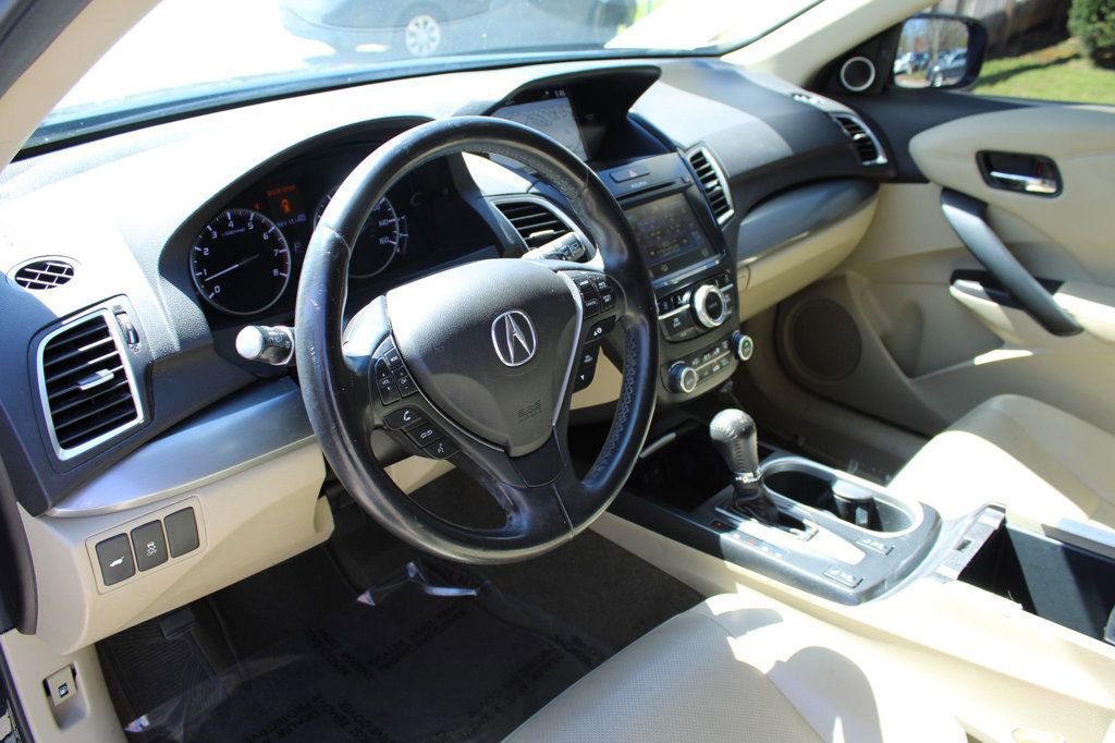 Used 2016 Acura RDX FWD w/ Technology Package image 12