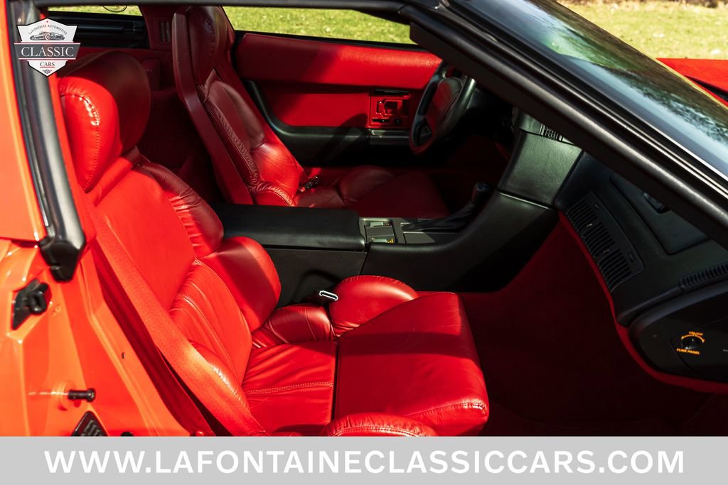 Used 1991 Chevrolet Corvette Coupe image 68