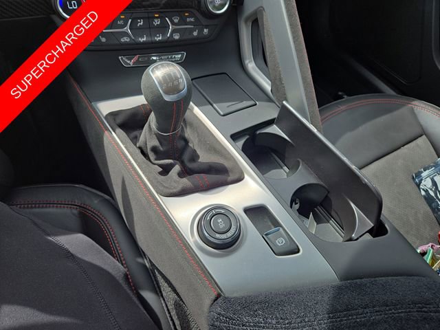 Used 2019 Chevrolet Corvette Stingray Coupe RWD image 22