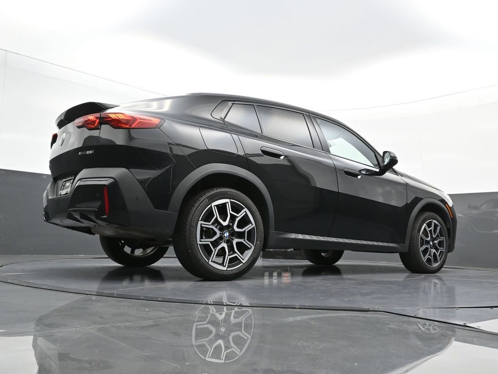 Used 2025 BMW X2 xDrive28i image 27