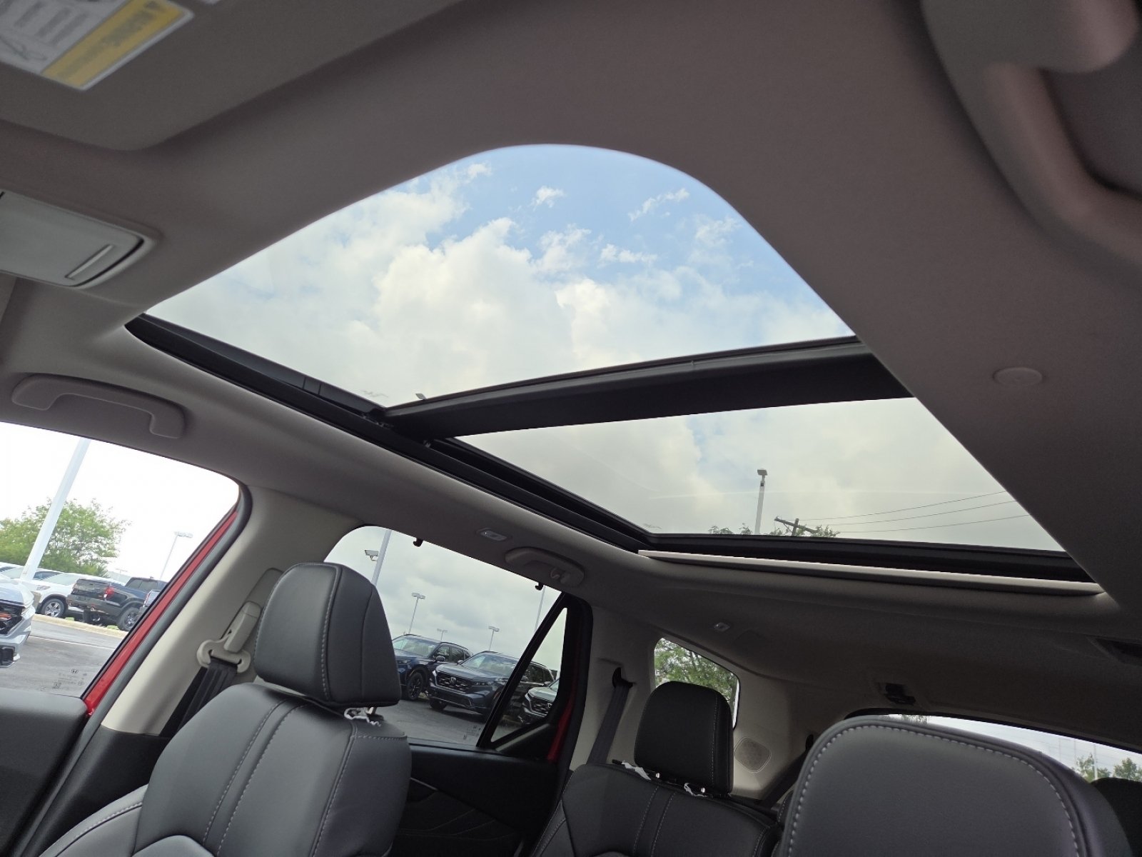 New 2026 Honda Pilot image 3