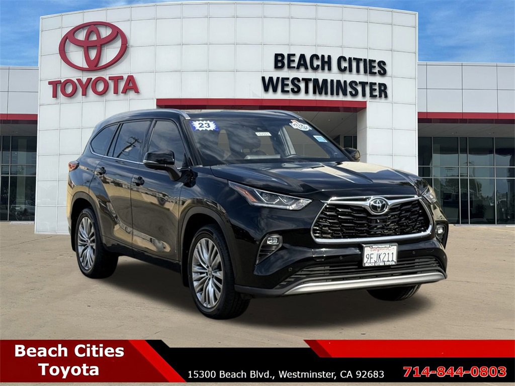 Used 2023 Toyota Highlander Platinum image 1