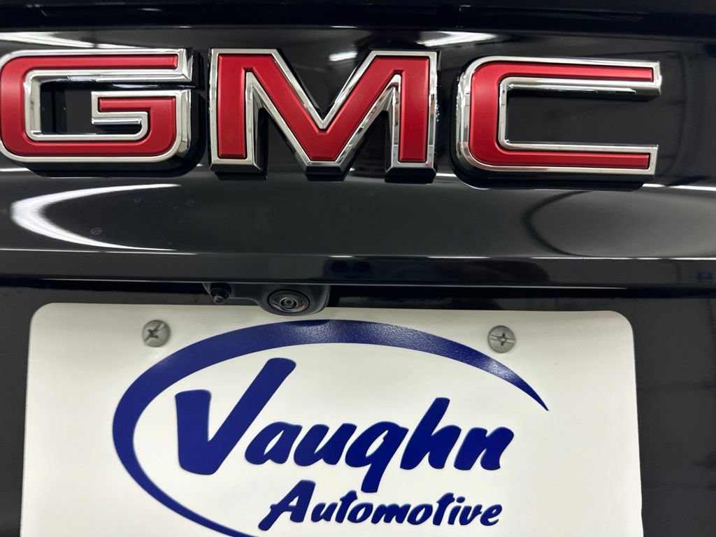 New 2026 GMC Acadia Elevation w/ Elevation Premium Package AWD/4WD image 16
