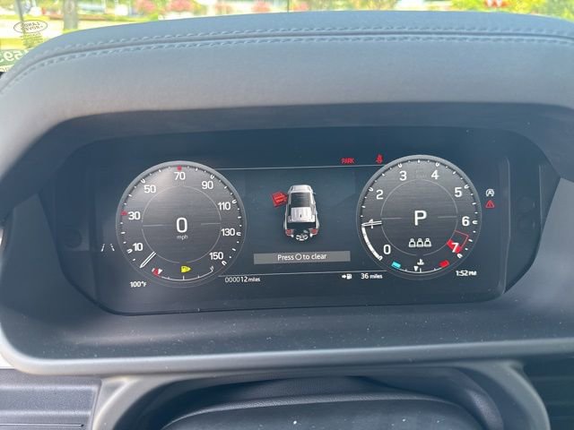 New 2025 Land Rover Defender 110 S image 40