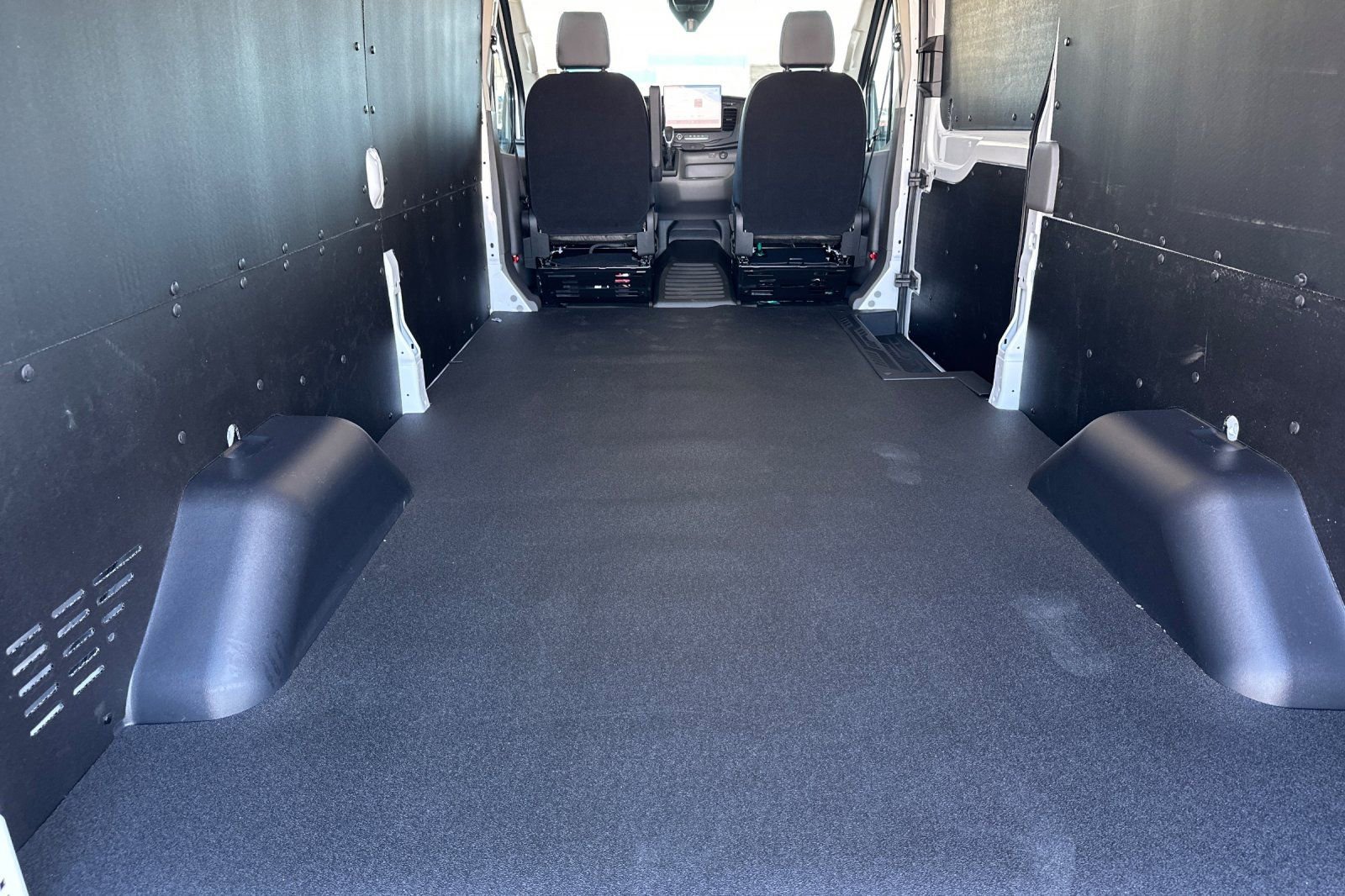 New 2026 Ford Transit 250 148 Medium Roof w/ Load Area Protection Package image 13