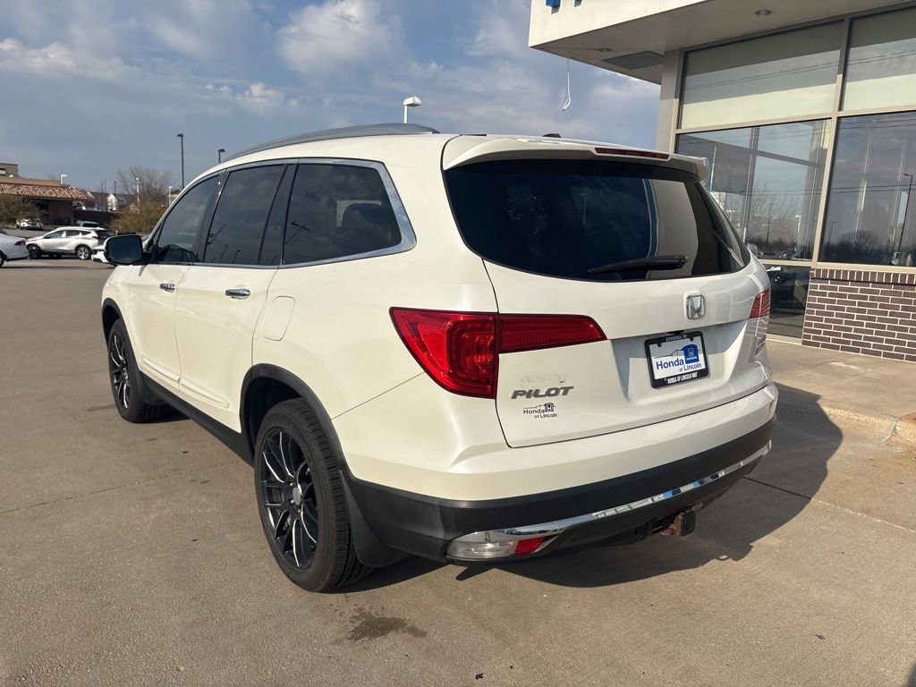Used 2016 Honda Pilot Touring image 7