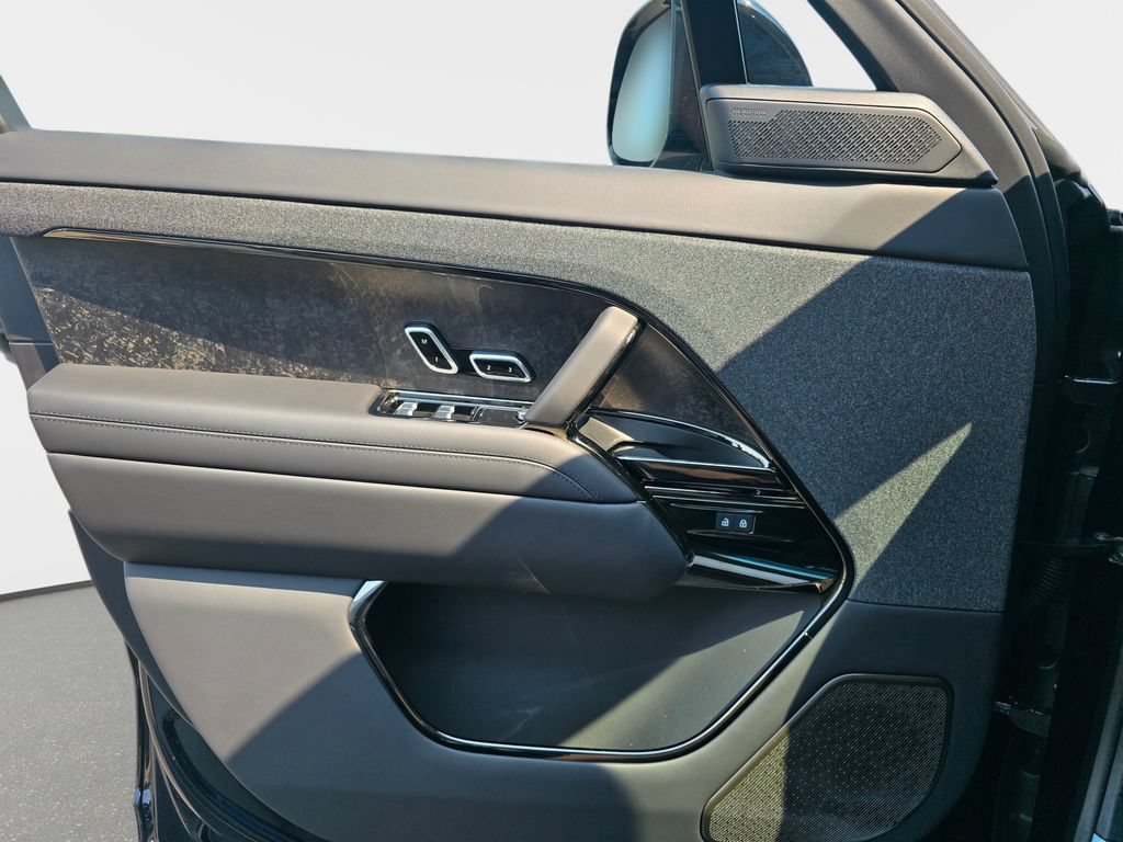 New 2026 Land Rover Range Rover Sport Autobiography AWD/4WD image 28