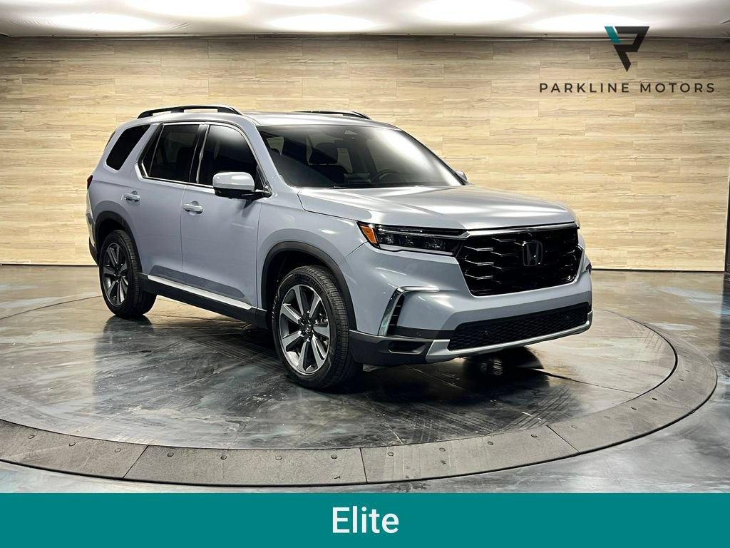 Used 2025 Honda Pilot Elite