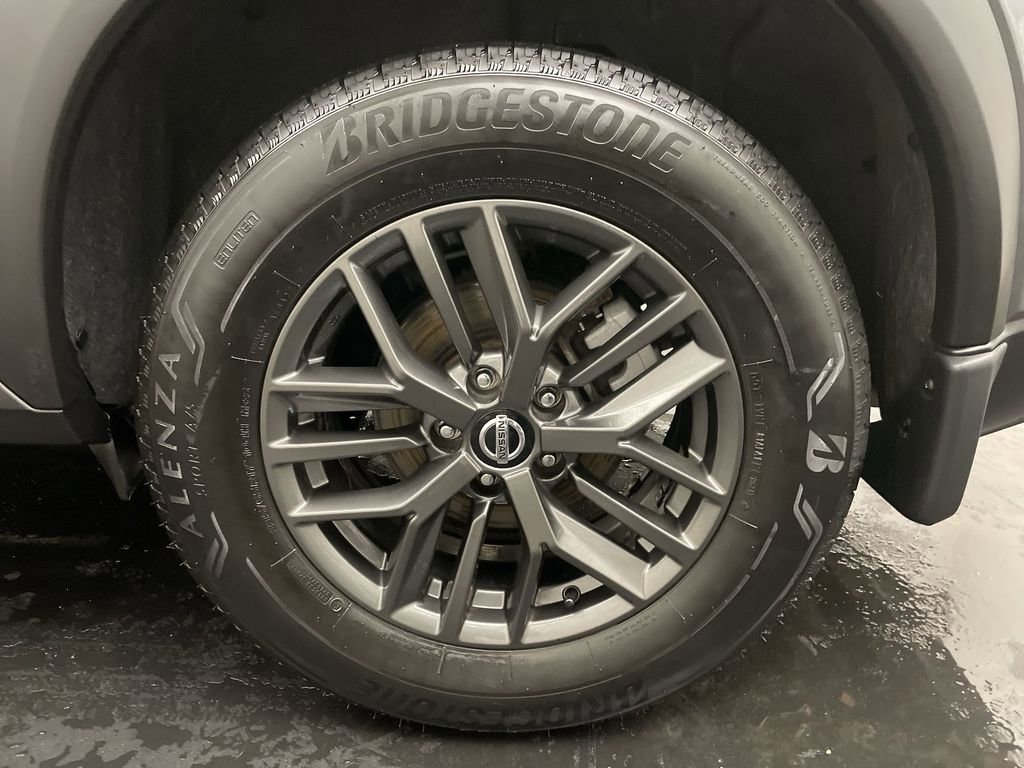 Used 2021 Nissan Rogue S image 25