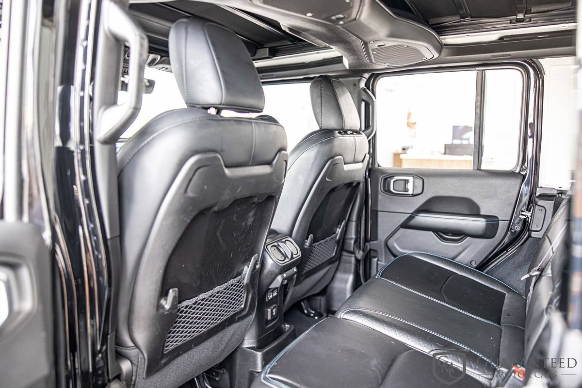 Used 2024 Jeep Wrangler High Altitude AWD/4WD image 29