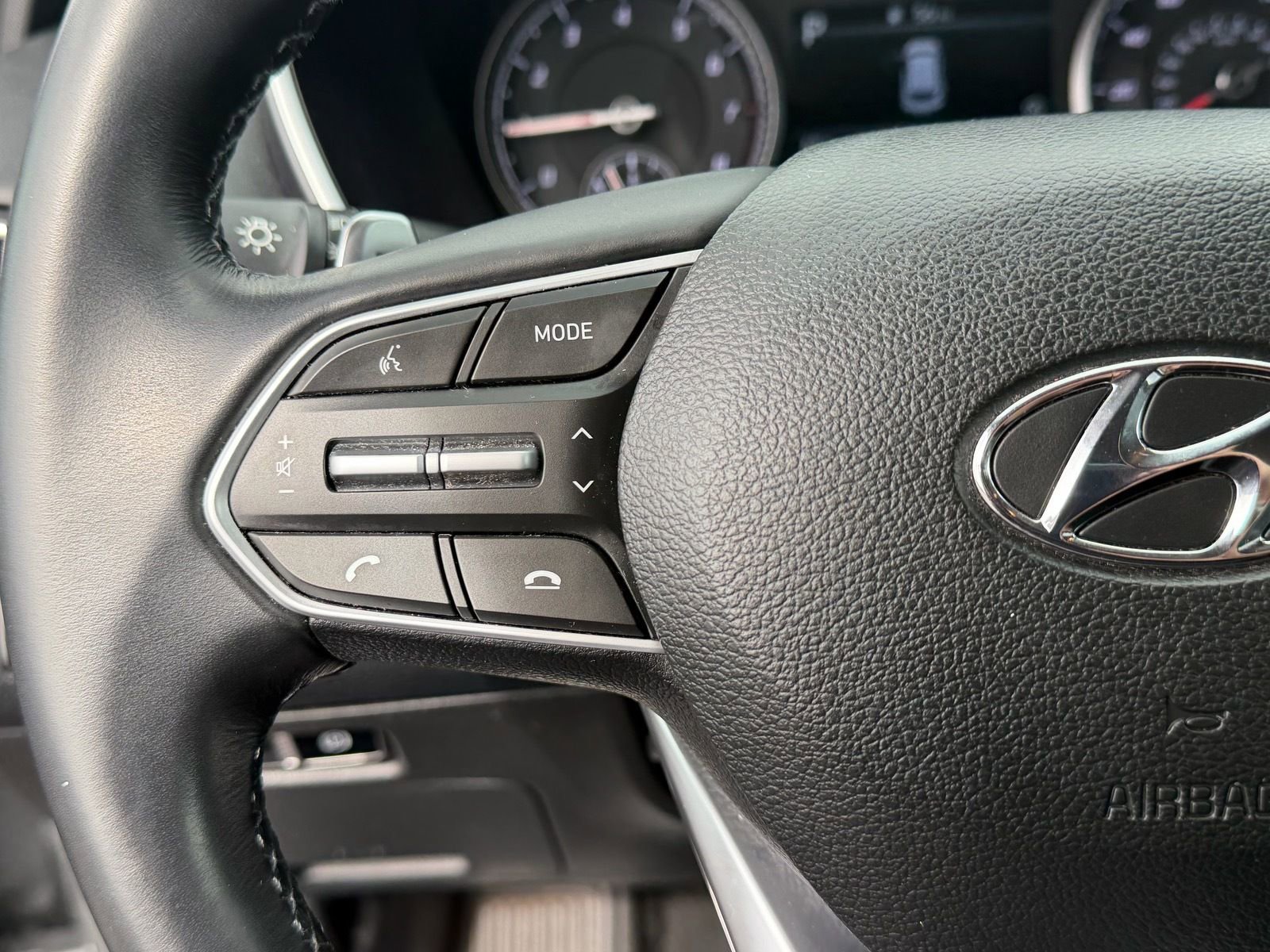 Used 2023 Hyundai Santa Fe XRT image 34