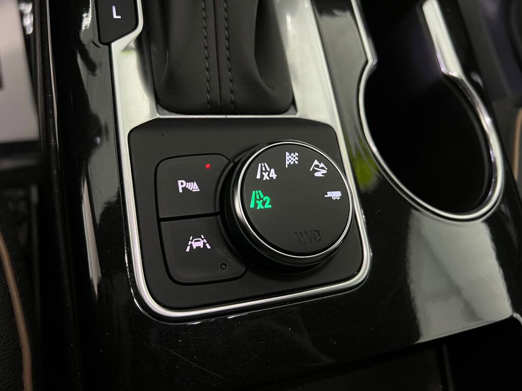 Used 2021 Chevrolet Blazer Premier w/ Driver Confidence II Package image 17