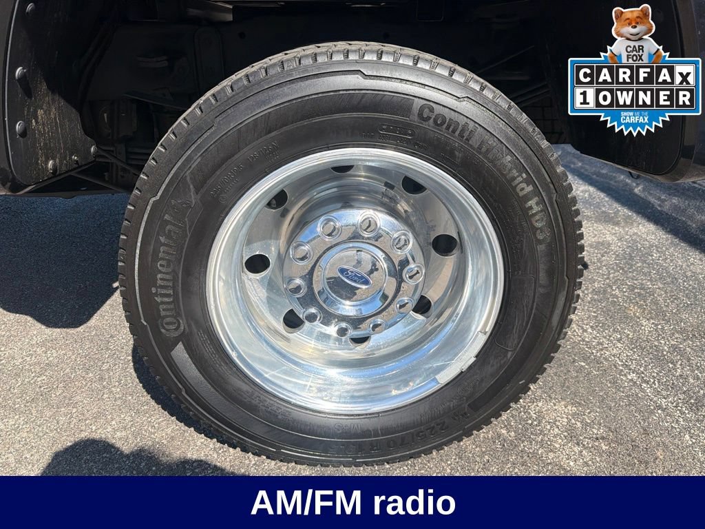 Used 2019 Ford F450 Platinum w/ Platinum Ultimate Package AWD/4WD image 13