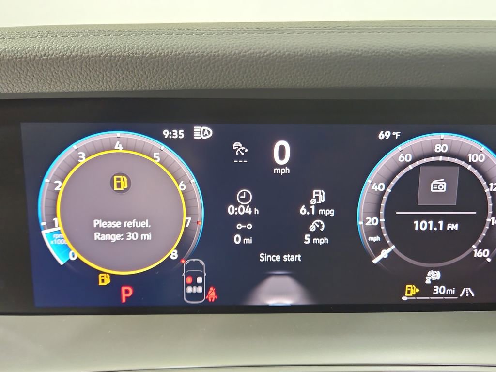 New 2026 Volkswagen Tiguan SE R-Line image 15