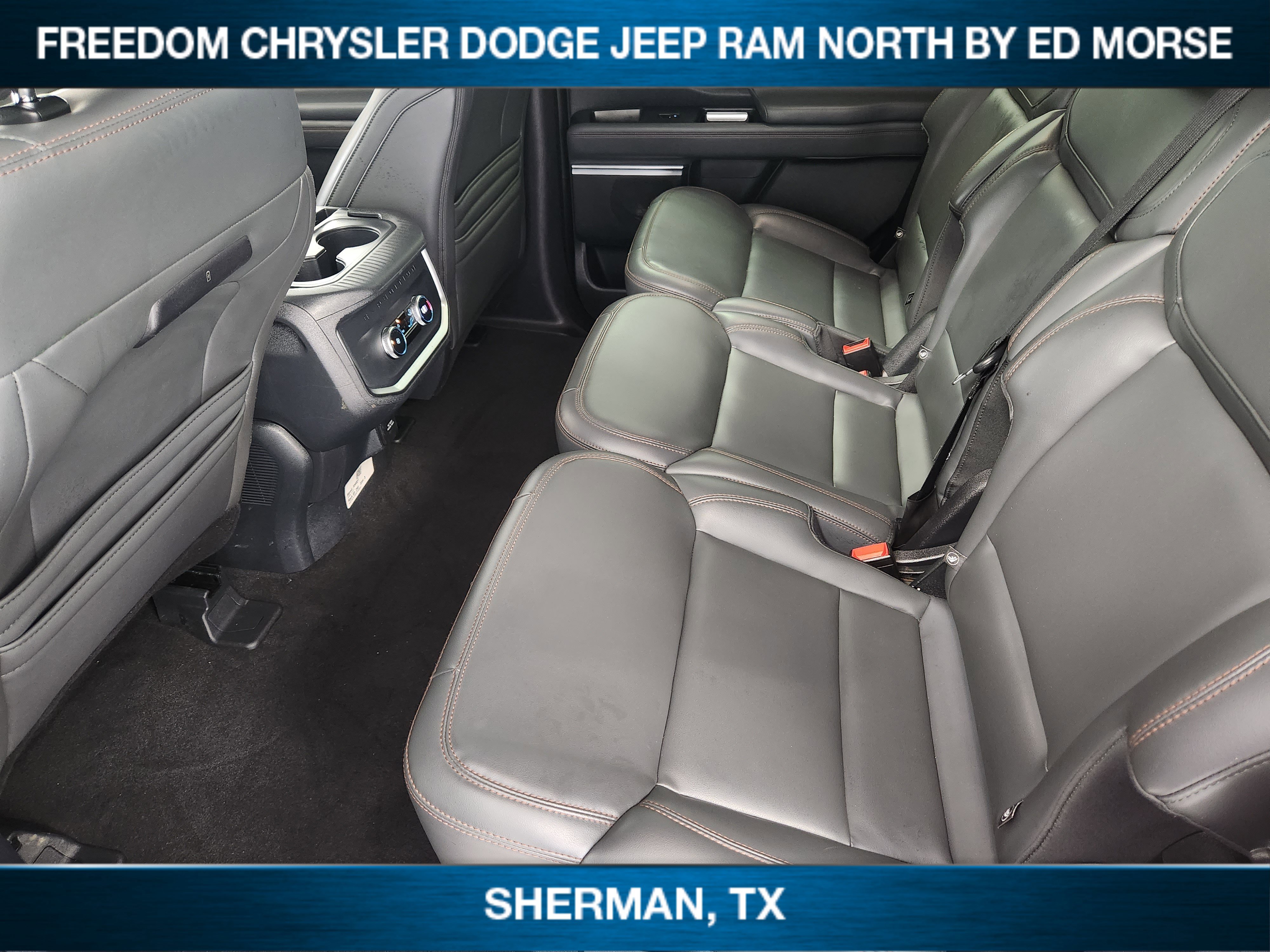 Used 2025 Ford Expedition Active image 20
