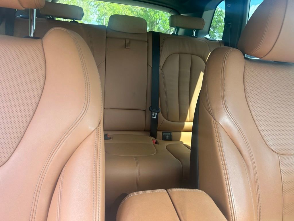 Used 2022 BMW X5 xDrive40i w/ Premium Package AWD/4WD image 38