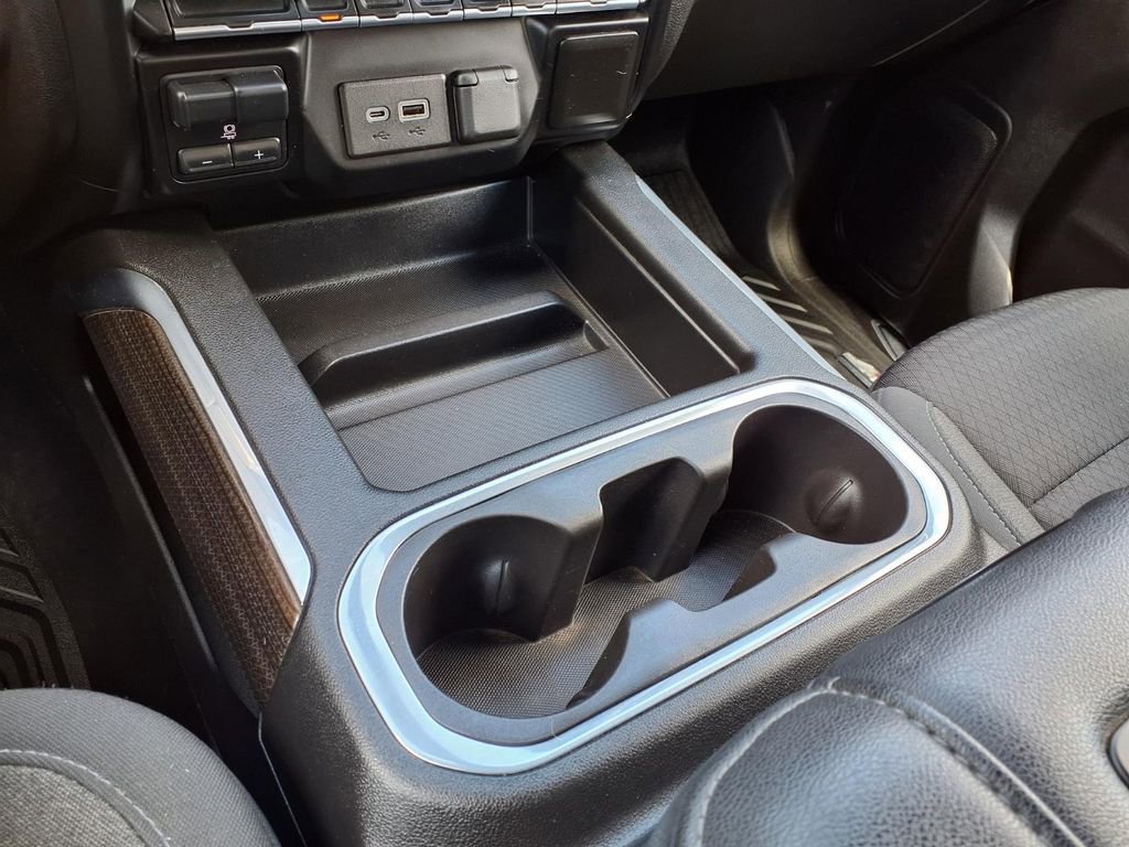 Used 2021 Chevrolet Silverado 1500 RST image 27