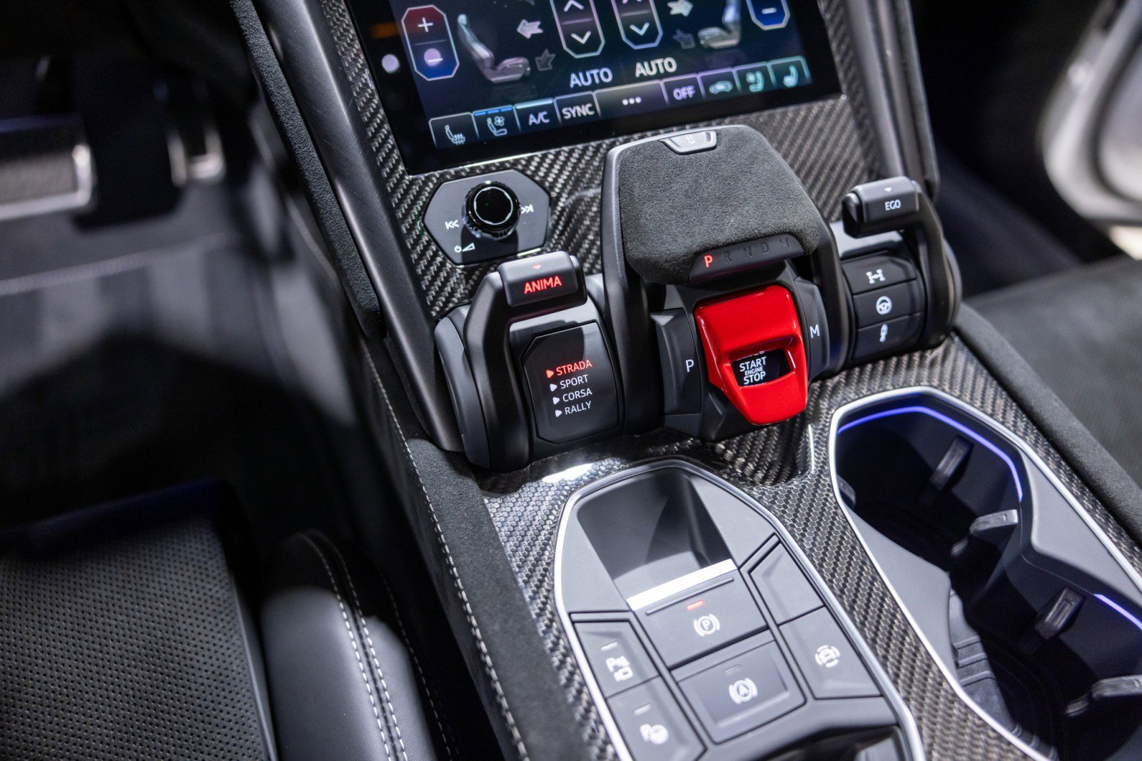 Used 2023 Lamborghini Urus Performante image 50