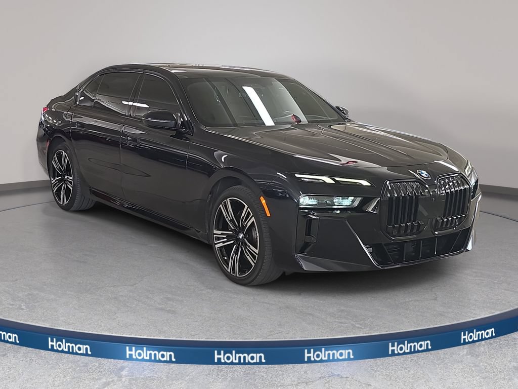 Certified 2023 BMW 740i RWD image 4