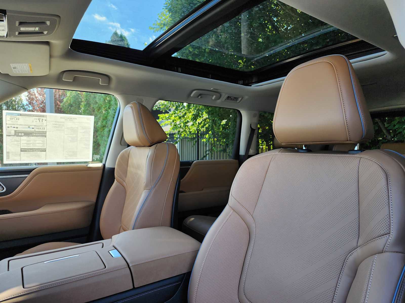 New 2026 INFINITI QX80 Luxe w/ Cargo Package image 3