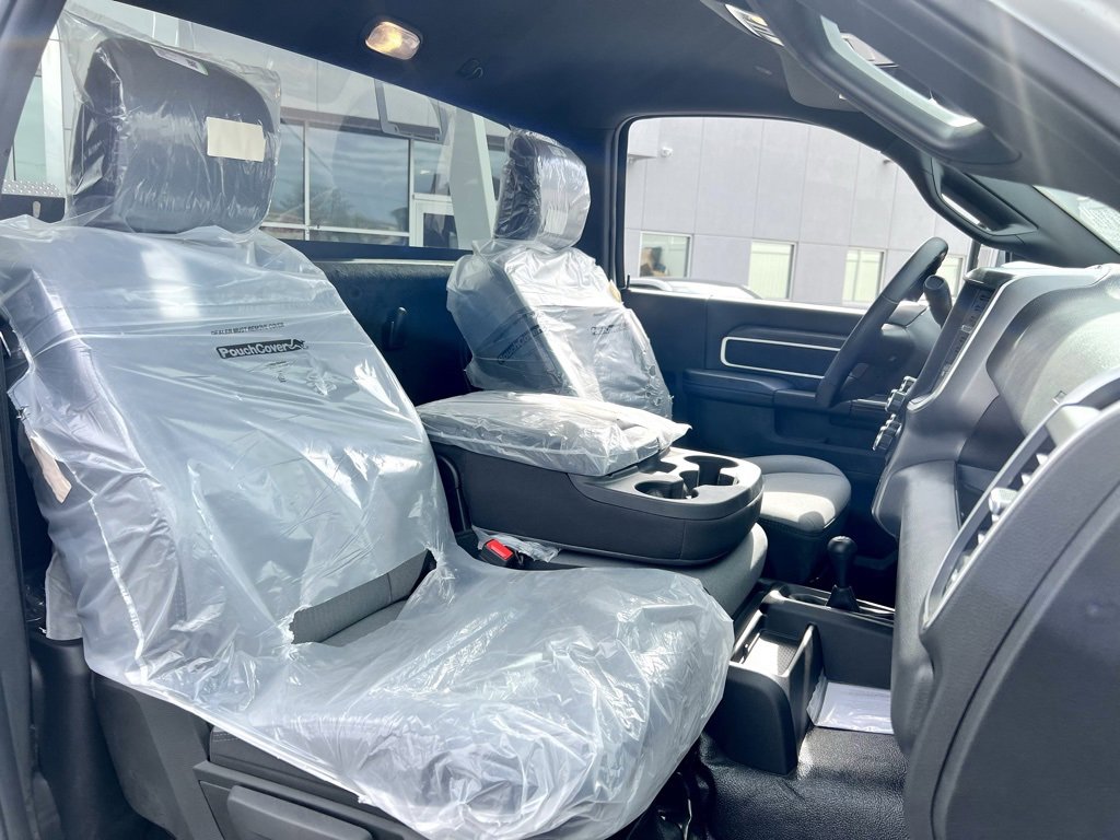 New 2024 RAM 4500 SLT w/ Quick Order Package 2YG SLT image 18