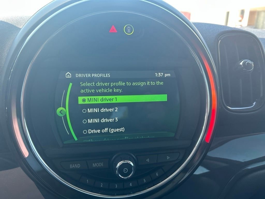 Used 2019 MINI Cooper Countryman FWD image 11