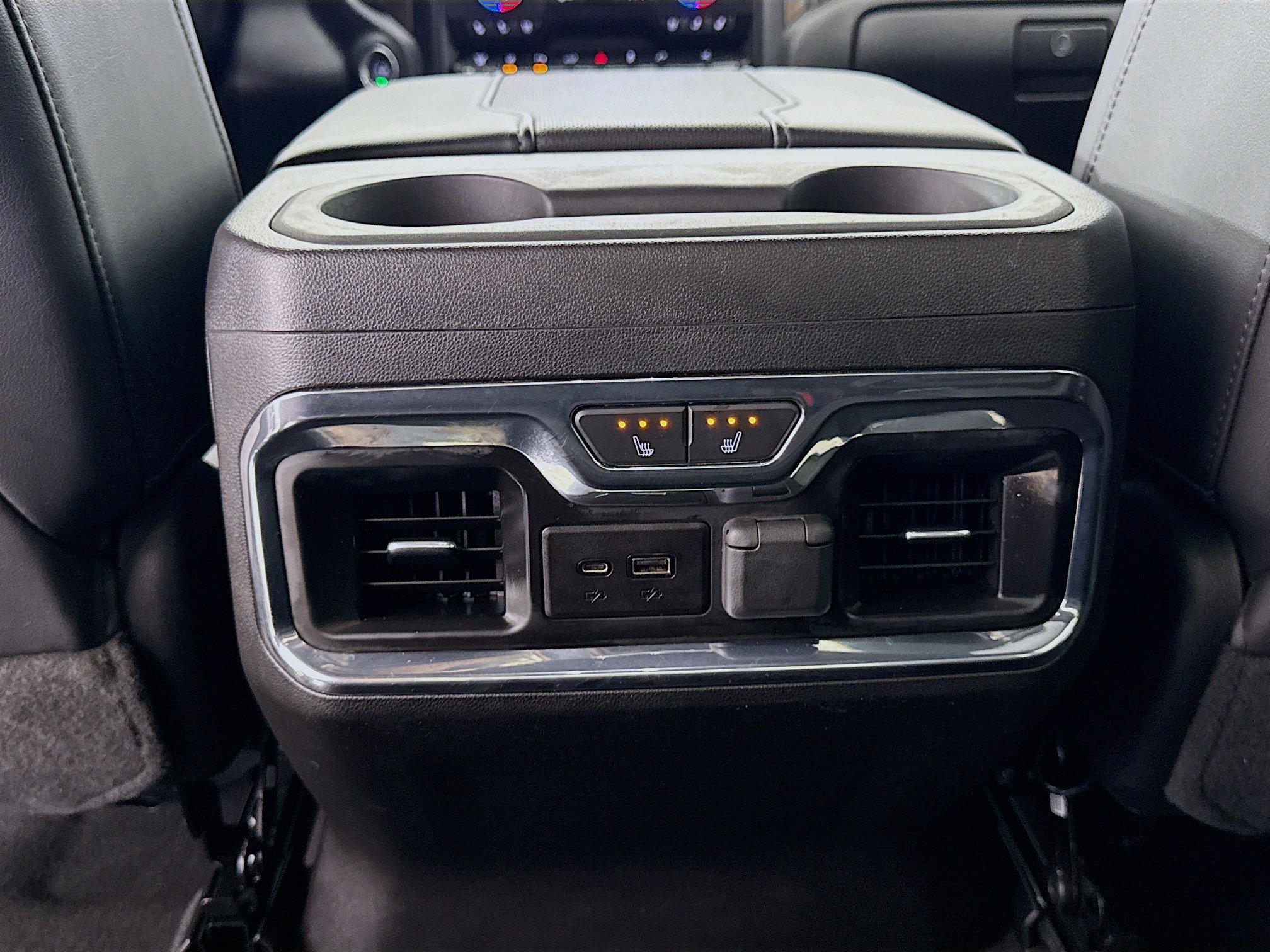 Used 2023 Chevrolet Silverado 3500 High Country AWD/4WD image 28