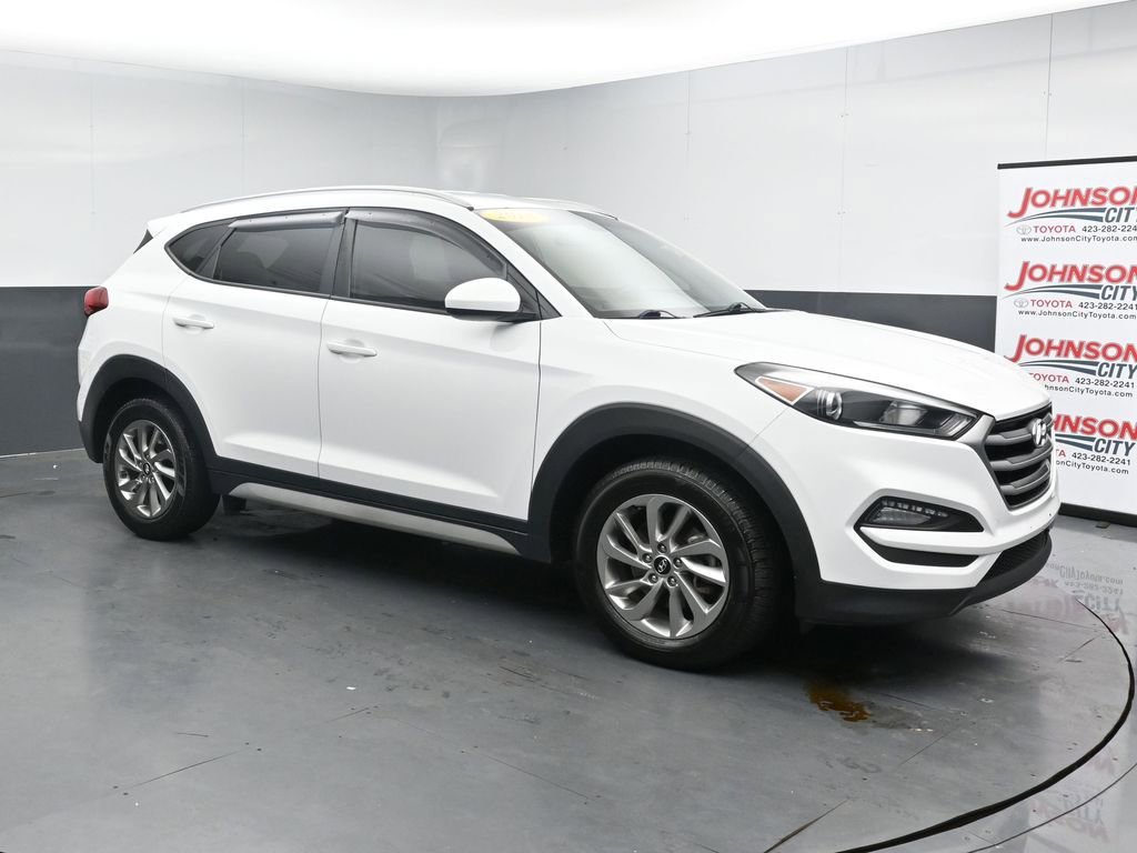 Used 2018 Hyundai Tucson SEL image 2