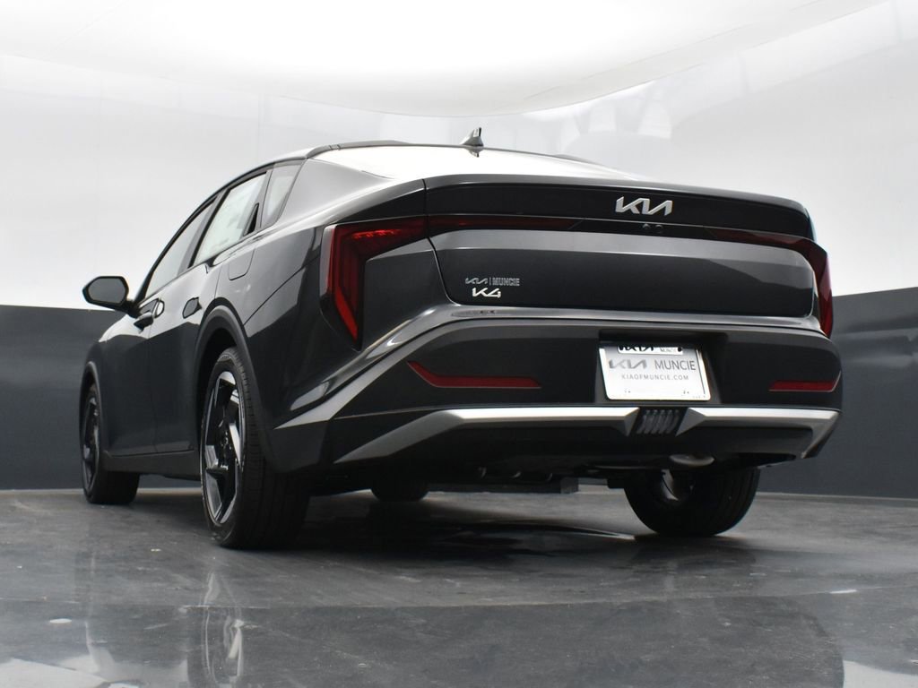 Certified 2025 Kia K4 GT-Line Turbo FWD image 34