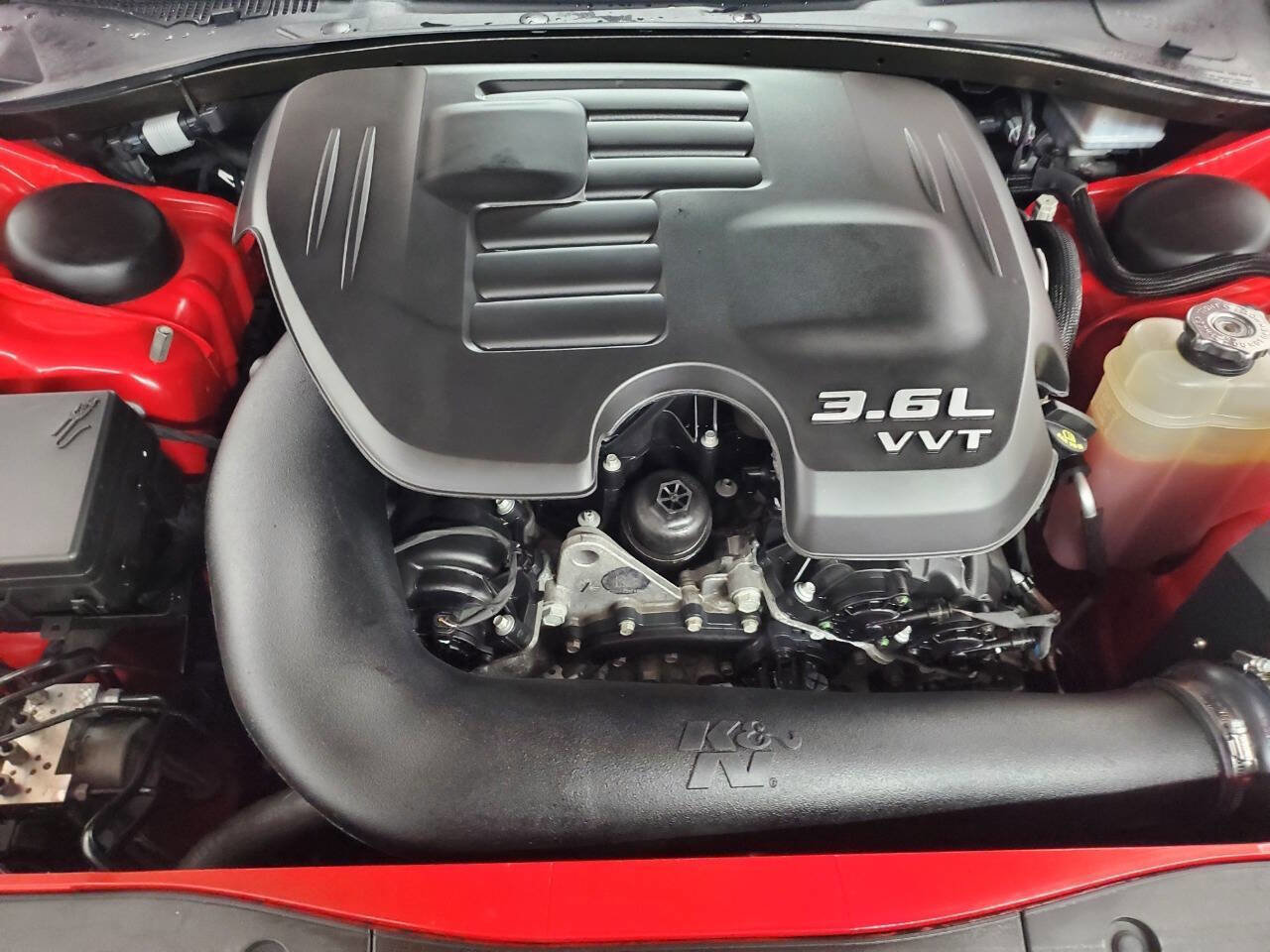 Used 2022 Dodge Charger SXT w/ Plus Group image 4