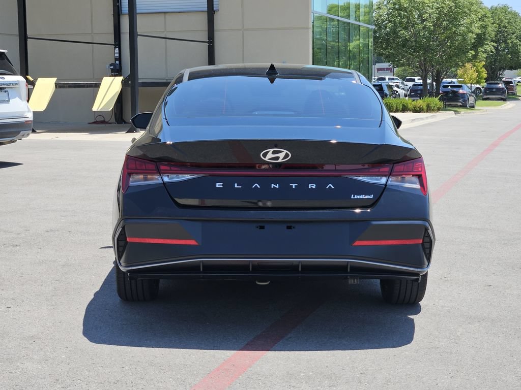 New 2026 Hyundai Elantra Limited FWD image 6