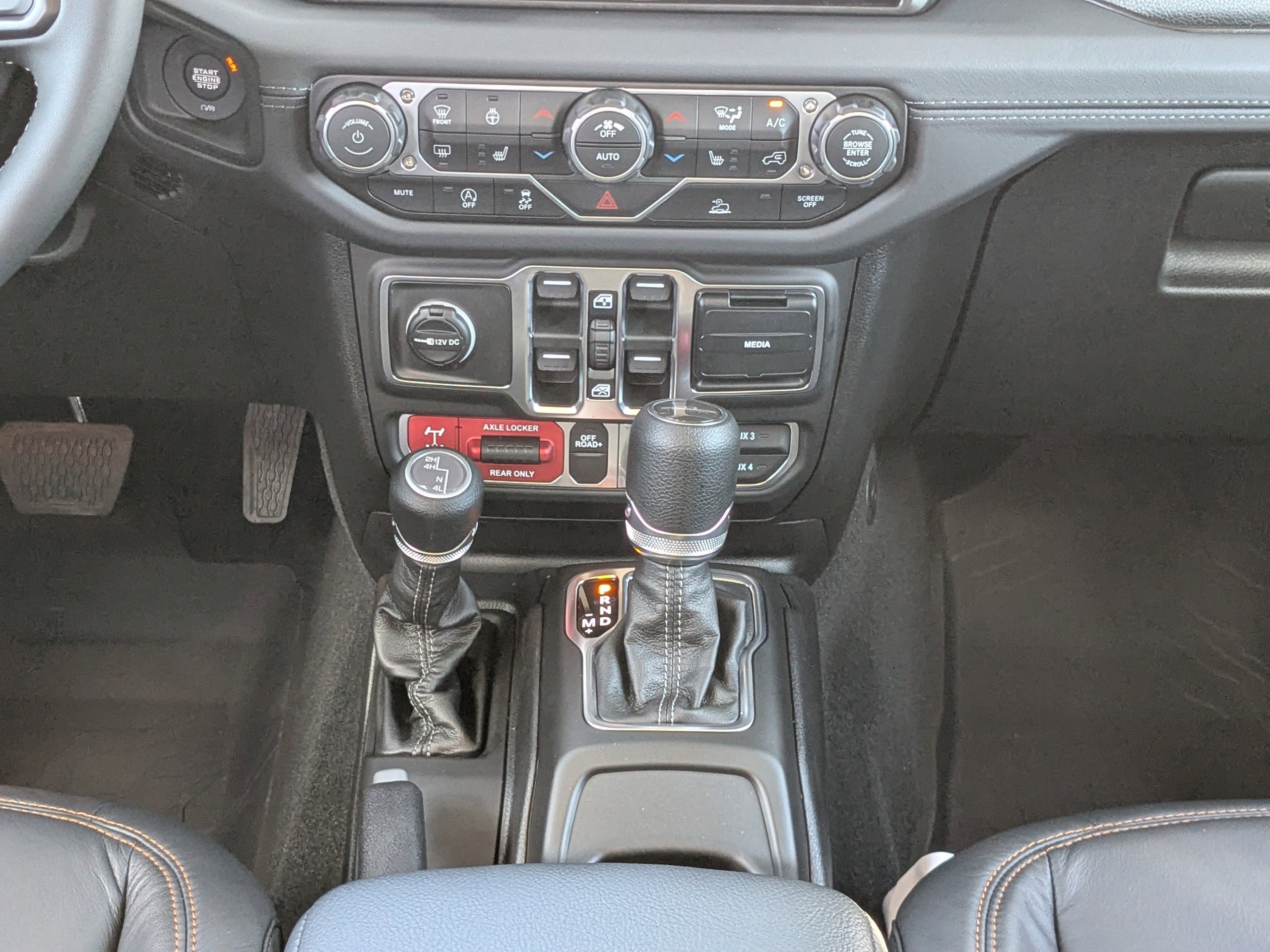 New 2026 Jeep Gladiator Mojave image 19