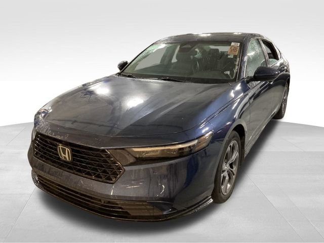 Used 2024 Honda Accord EX-L image 3