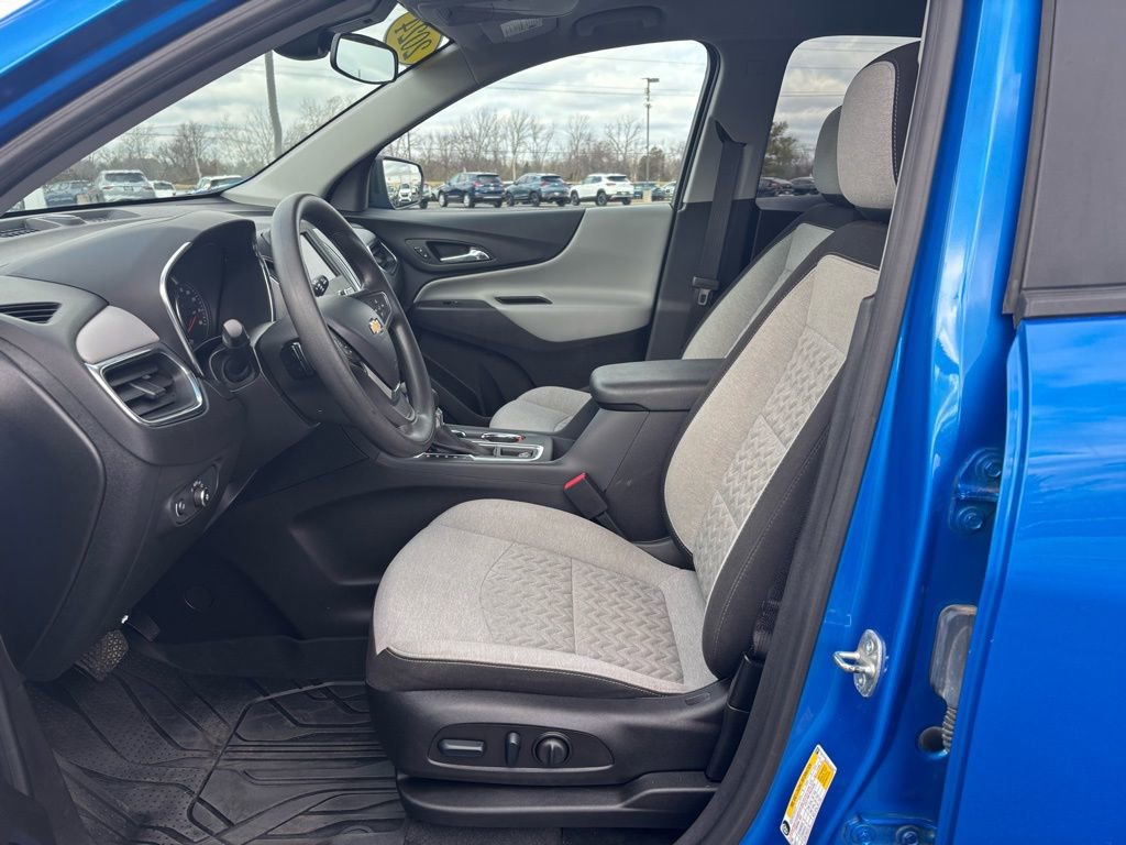 Used 2024 Chevrolet Equinox LS w/ LS Convenience Package image 15