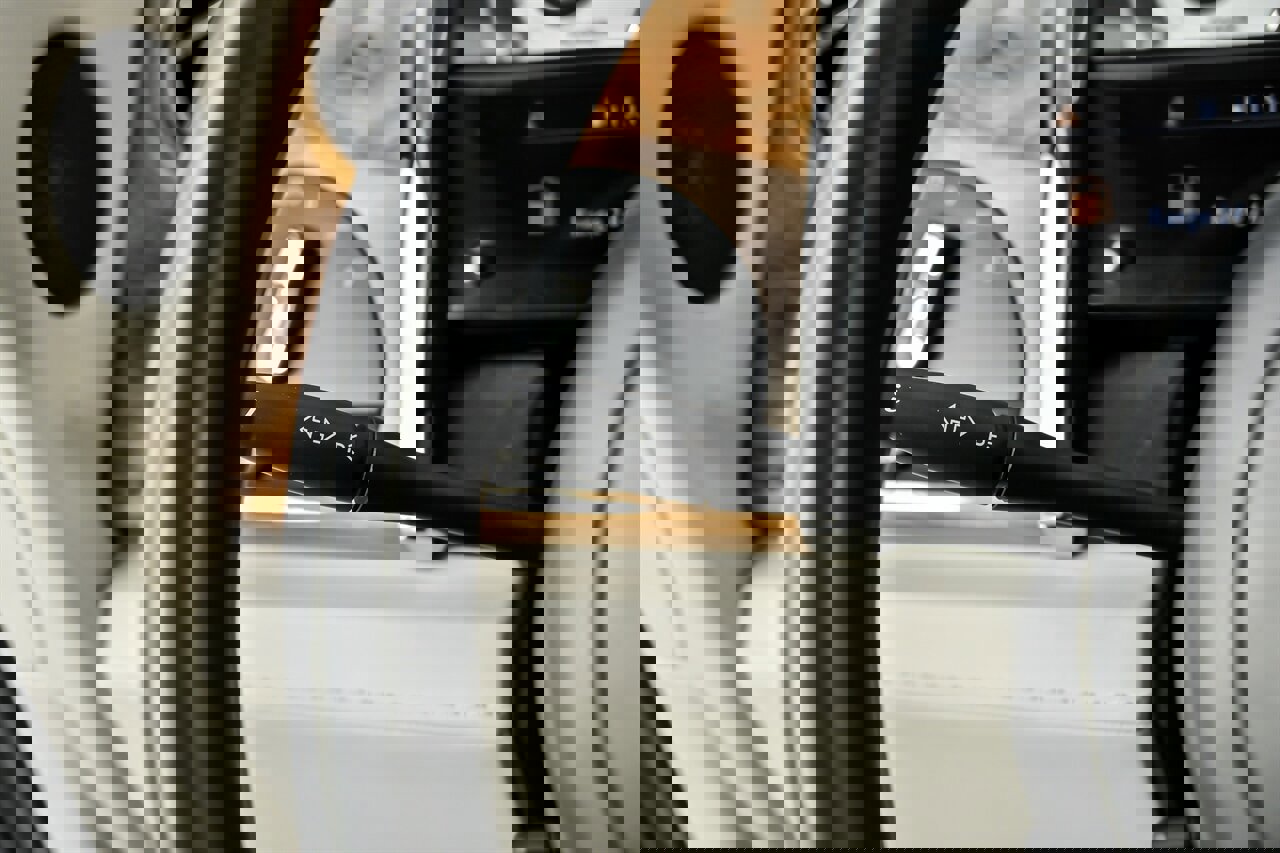 Used 2014 Rolls-Royce Wraith image 30