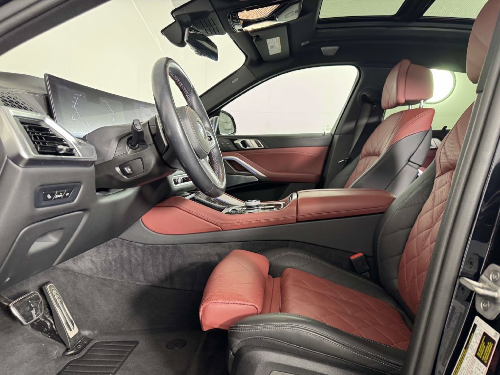 Used 2025 BMW X6 M60i w/ Dynamic Handling Package AWD/4WD image 4