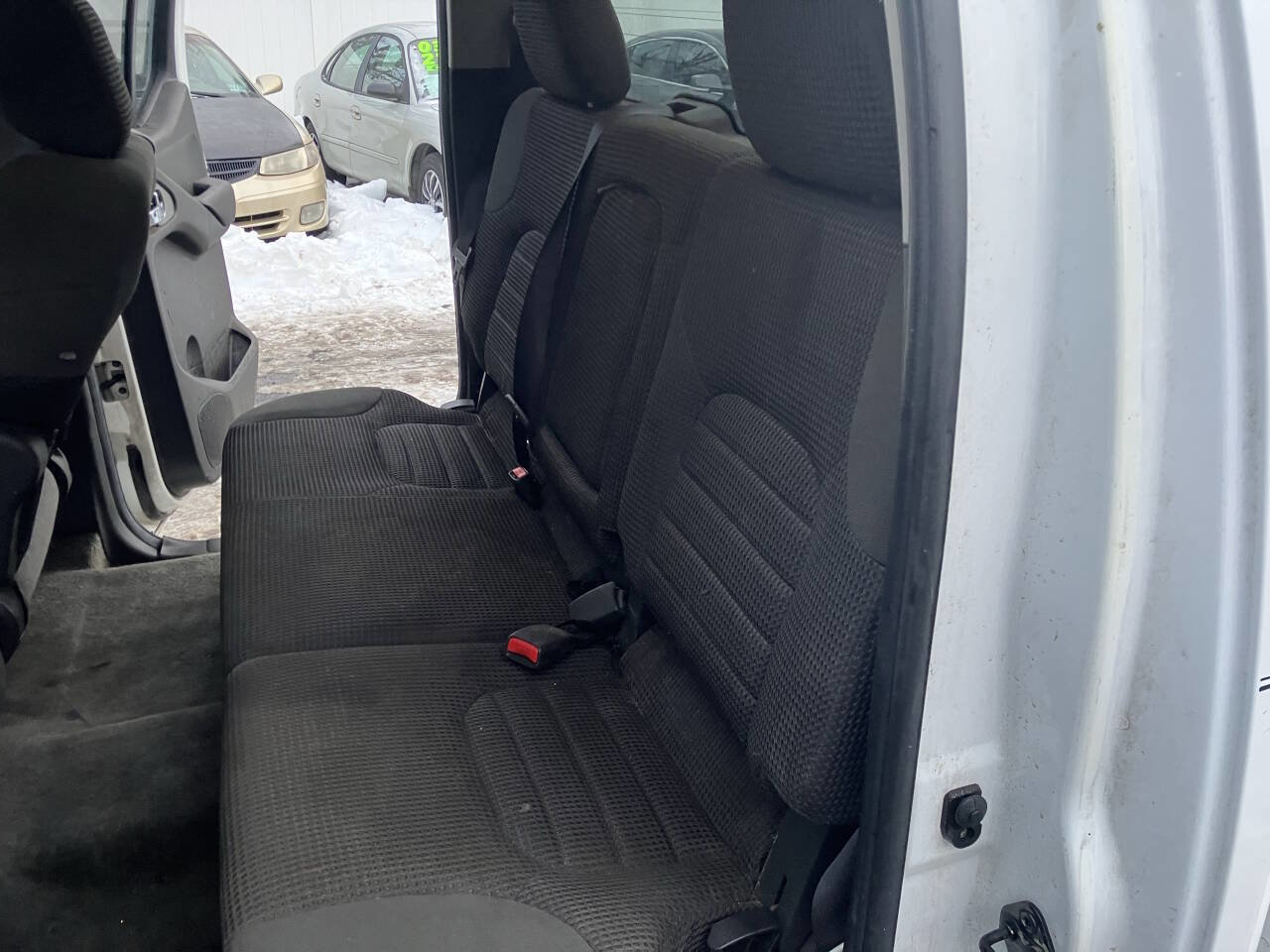 Used 2005 Nissan Frontier NISMO image 36