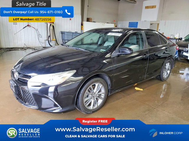 Used 2015 Toyota Camry SE FWD image 1