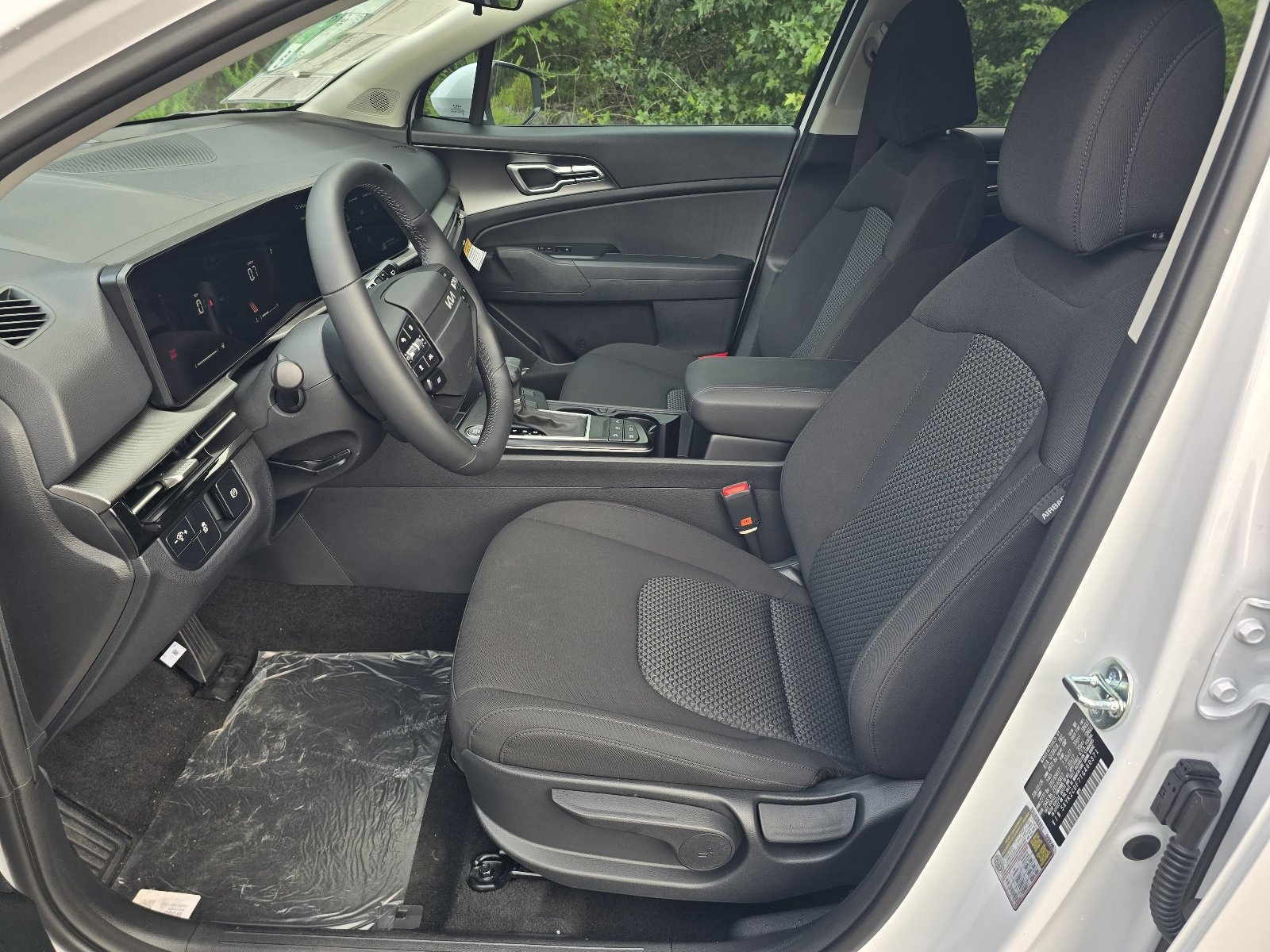 New 2026 Kia Sportage LX AWD/4WD image 5